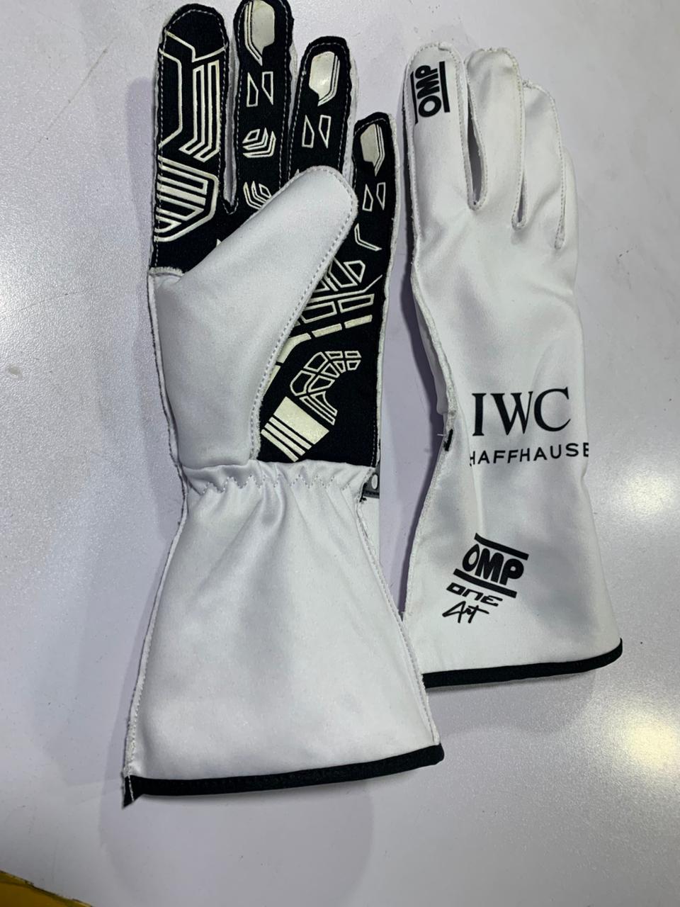 Brad Pitt Formula 1 Movie Racing Gloves – Limited Edition